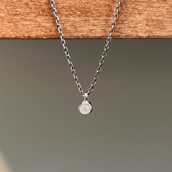 Rosecut Diamond Necklace - Picture 4 of 4